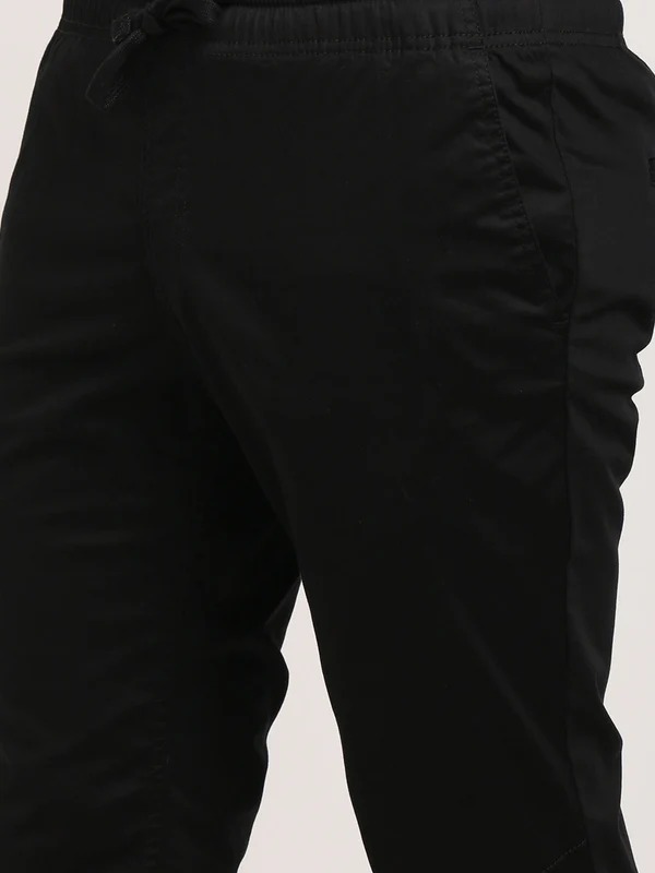 Indian Terrain Men's Comfort Fit Solid Black Trousers
